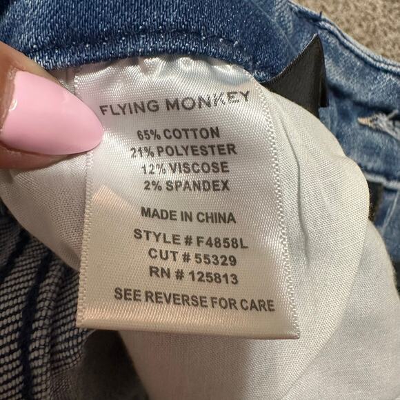 FLYING MONKEY Women's Frayed Hem Straight Leg Jeans Size 28 In Light Blue - Picture 15 of 16